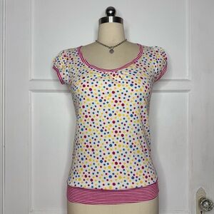 Colorful polkadot tee